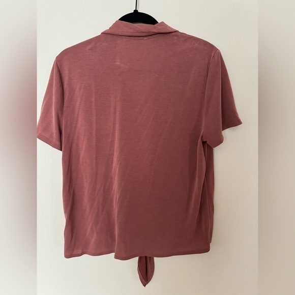 Button Down Tie Shirt - Picture 2 of 4